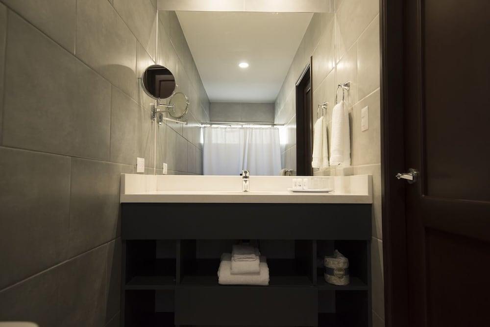 Nicte Hotel 3*